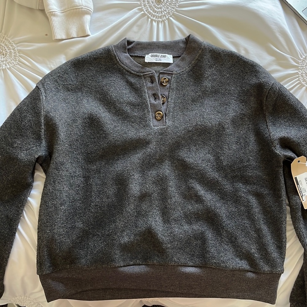 Double zero Henley pullover